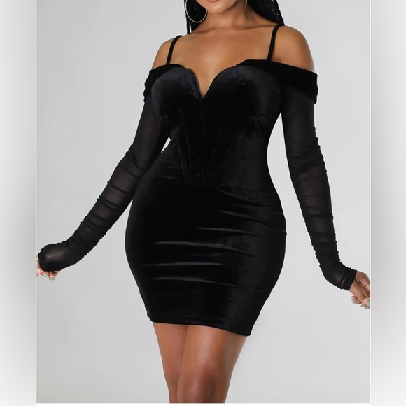 Women's Off-Shoulder Mesh Velvet Bodycon Dress with Ruffle Sleeves Black - Picture 5 of 7